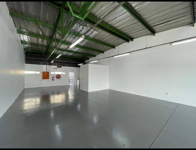 BUSINESS PROPERTY TO RENT IN DIE HOEWES